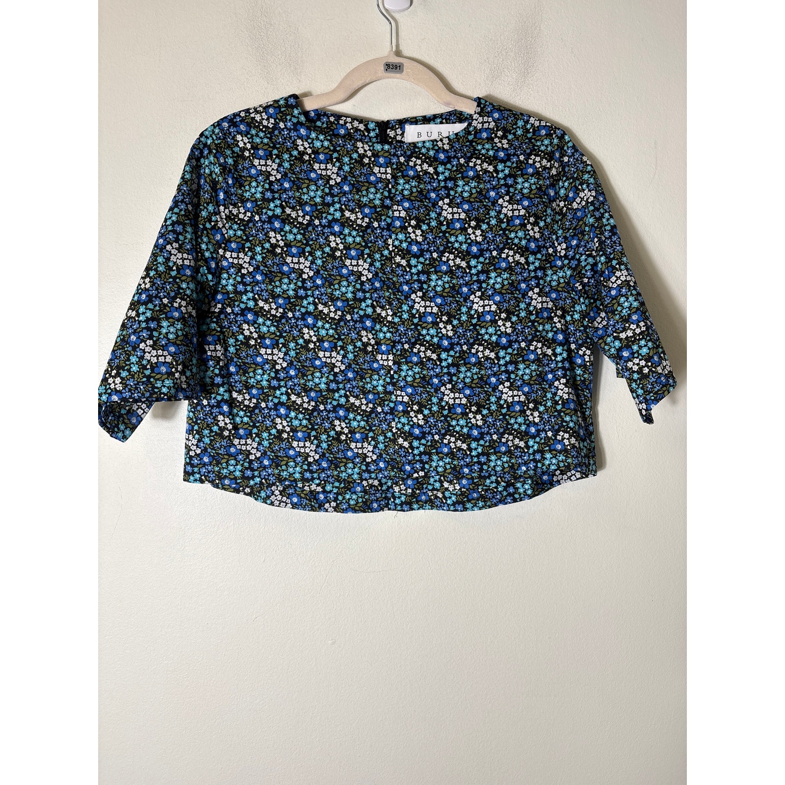 Buru Blue Mini Floral Half Sleeve Top Sz S
